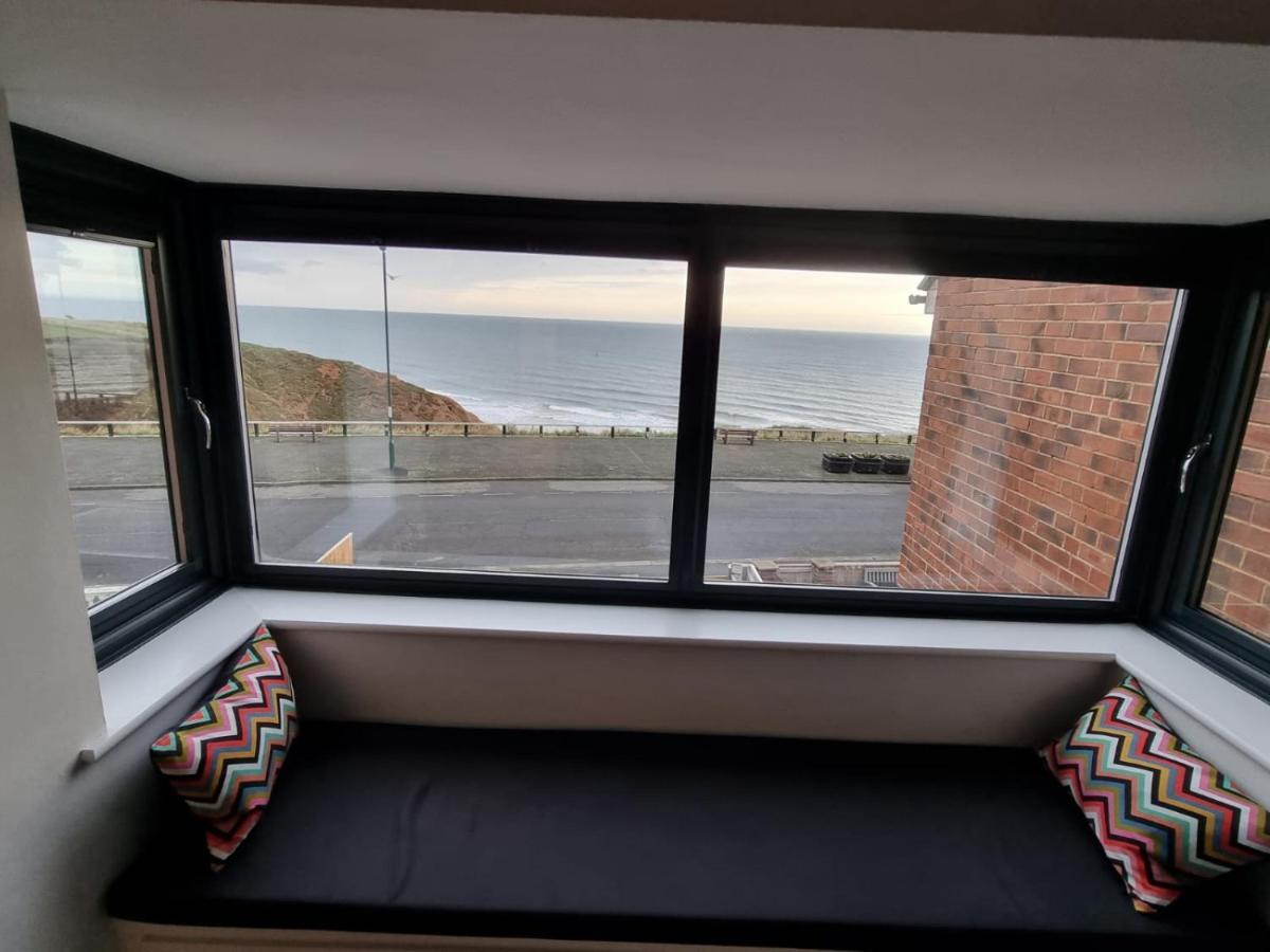 Salt & Surf-Sea Views In Saltburn Apartment Exterior photo